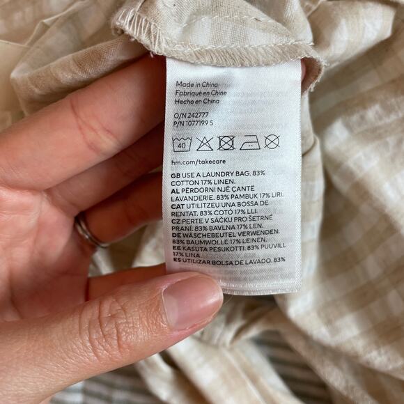 H&M – Gingham Check Linen Cotton Blend Puff Sleeve Open Back Blouse - Picture 9 of 9